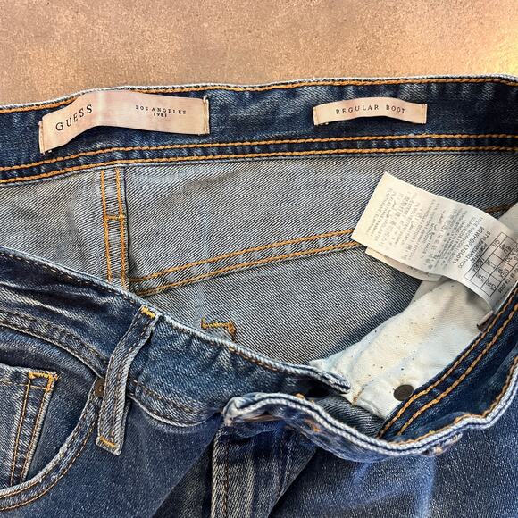 GUESS Jeans Regular Boot cut blue denim Mens 36 x 30 casual pants straight - Picture 4 of 7